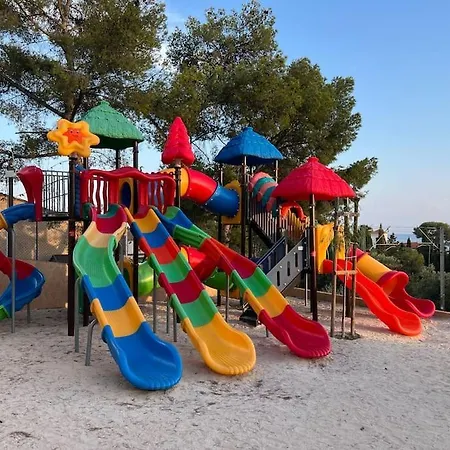 Campsite La De Bob - Saint-raphael